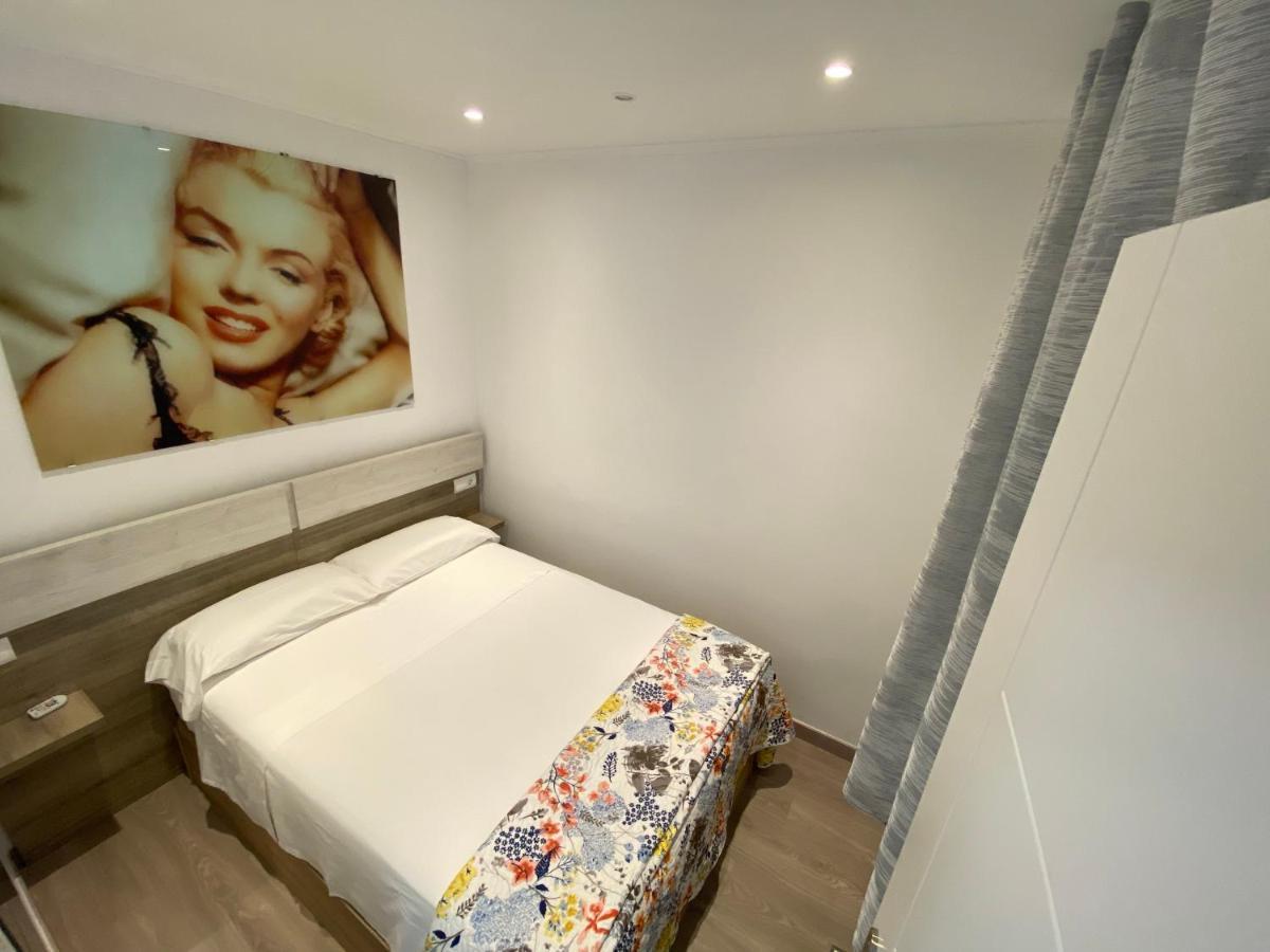 Marilyn Apartment Roses Exterior photo